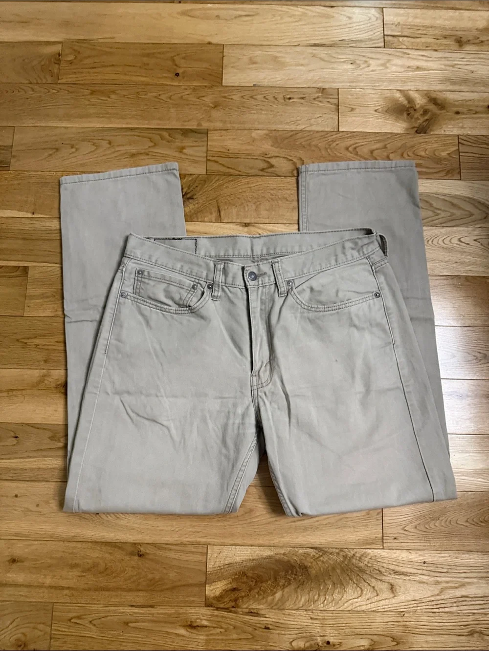 Levi's 514 Men's Light Beige Straight Jeans size 34 x 32